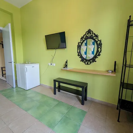 Apartman Okeania Seafront In *