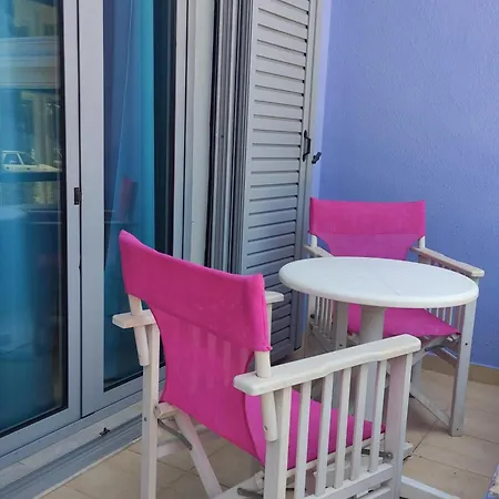 Apartman Okeania Seafront In