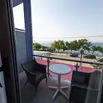 Okeania Seafront In * Kamena Vourla