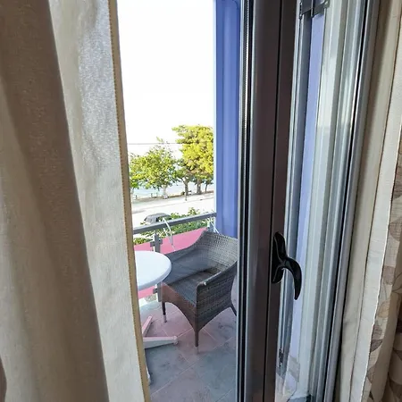 Okeania Seafront In Kamena Vourla