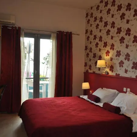 Appartement Okeania Seafront In *