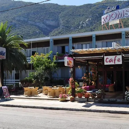 ωκεανία Διαμέρισμα Καμένα Βούρλα
