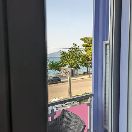 Okeania Seafront In Apartamento